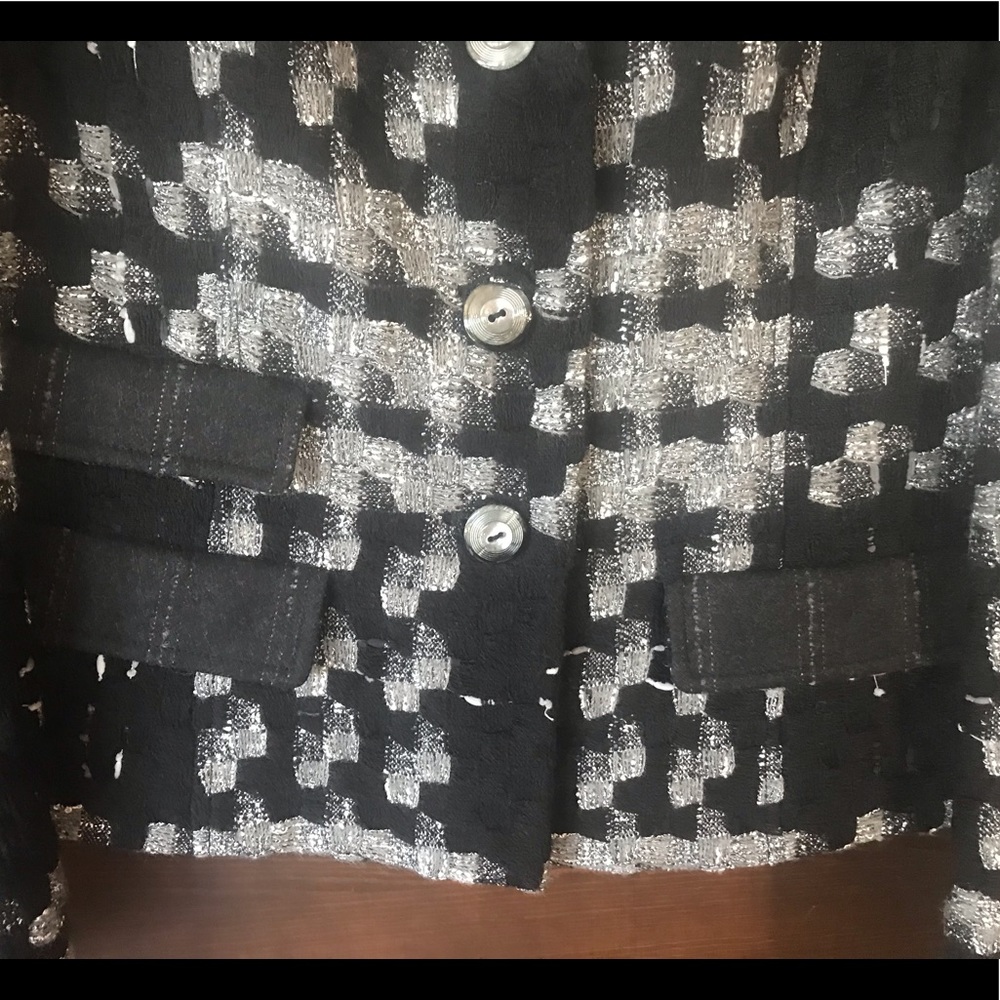 Jacket - Picture 3 of 8